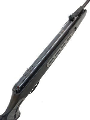 Пневматическая винтовка Hatsan Striker 1000S, пластик, 6.35 мм, 3 Дж.